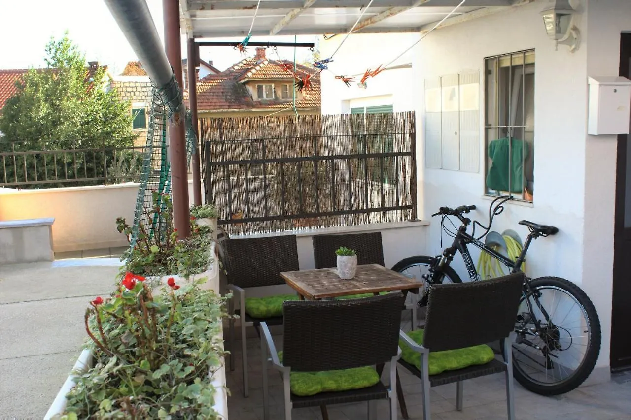 Apartment Adriatic Split 0*,
